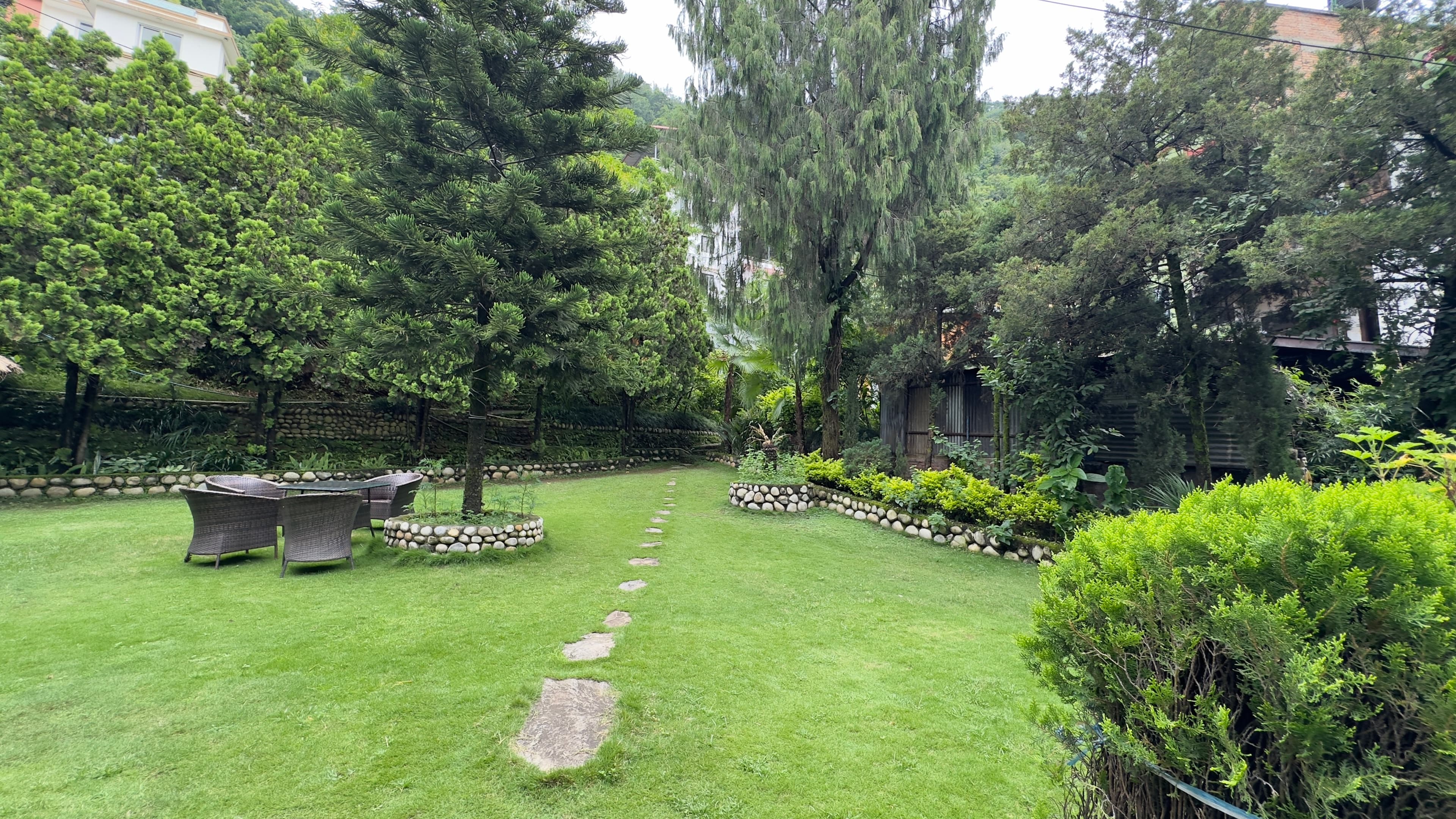 himalayan-yoga-and-ayurveda-retreat-yoga-in-nepal-gallery-image-12